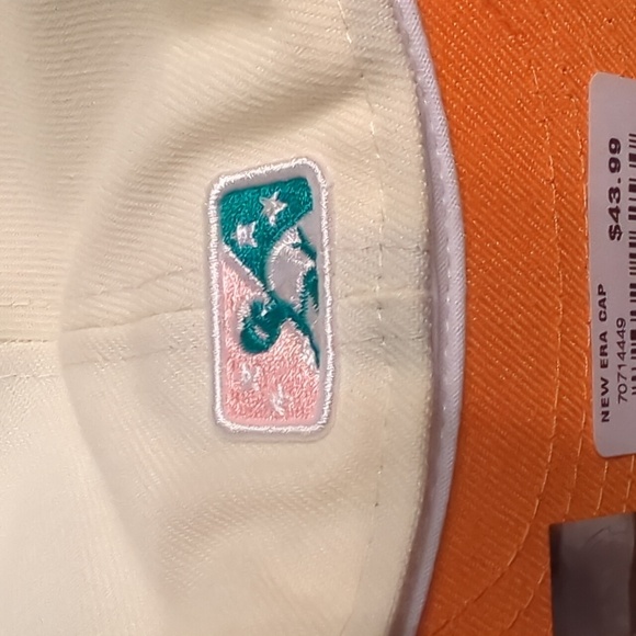 New Buffalo Bisons, New Era Fitted Baseball Hat. - Picture 5 of 5